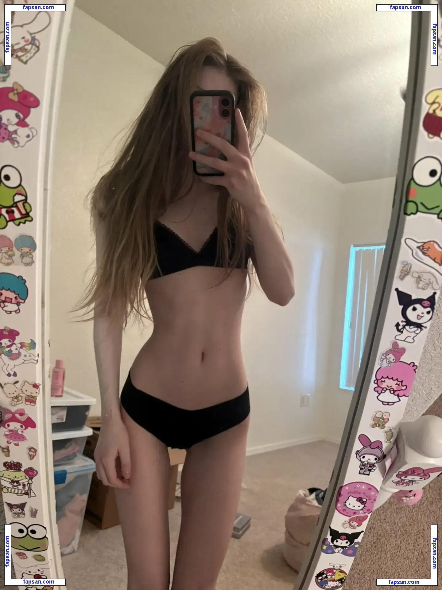 Angelwingsonmee nude photo #0001 from OnlyFans