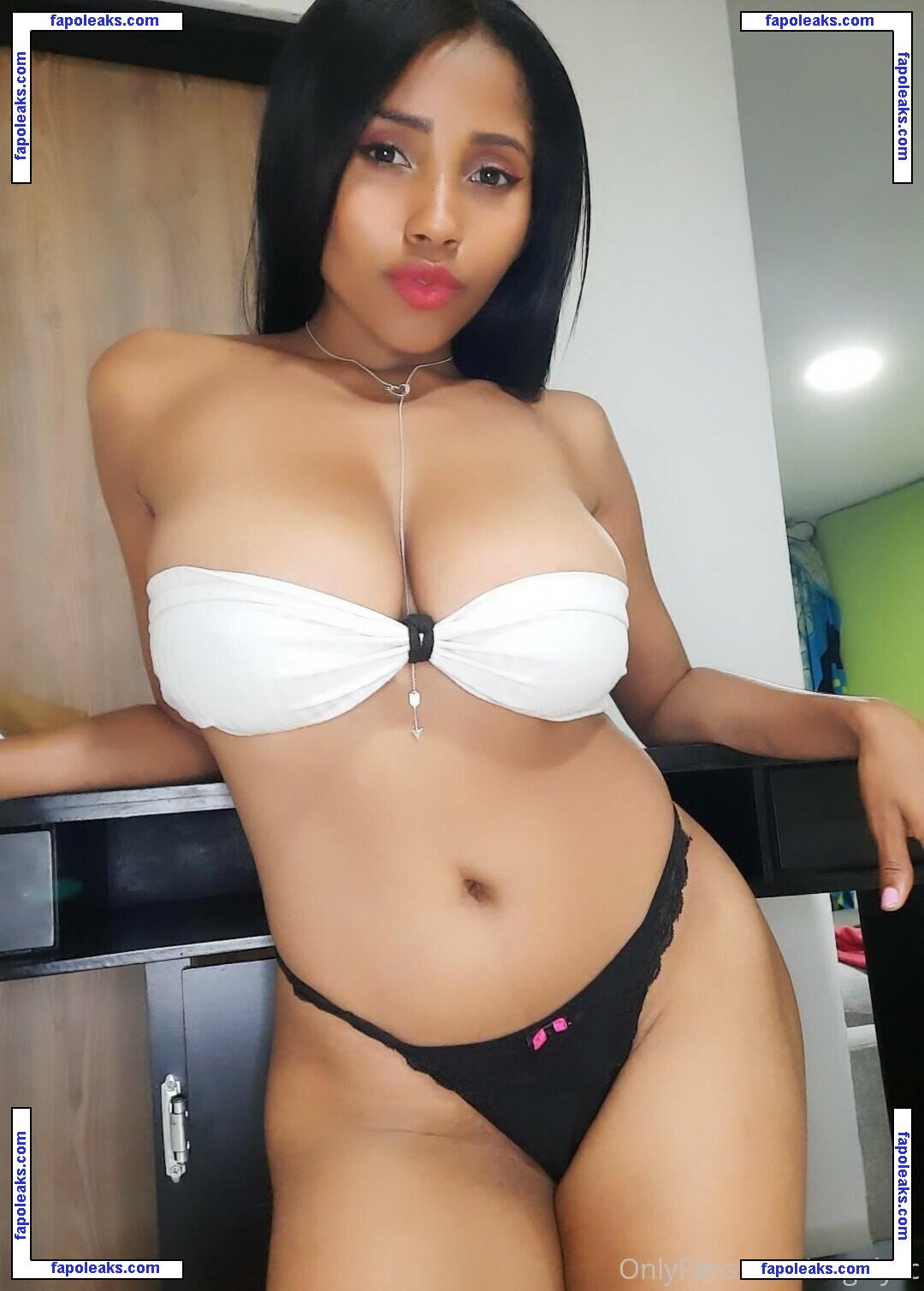 Angelysc / angelysc111 / lysxxlys nude photo #0019 from OnlyFans