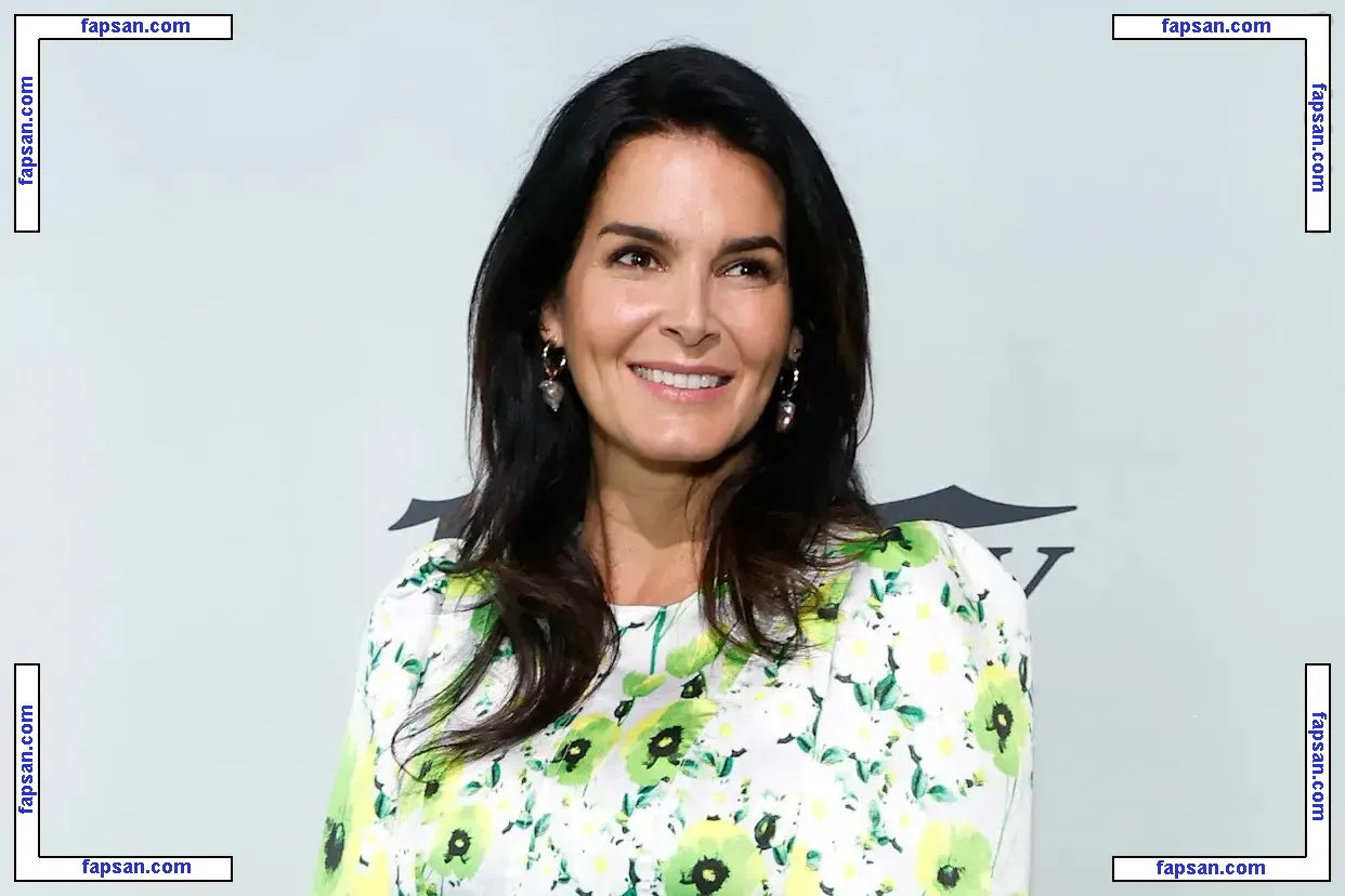 Angie Harmon nude photo #0302 from OnlyFans