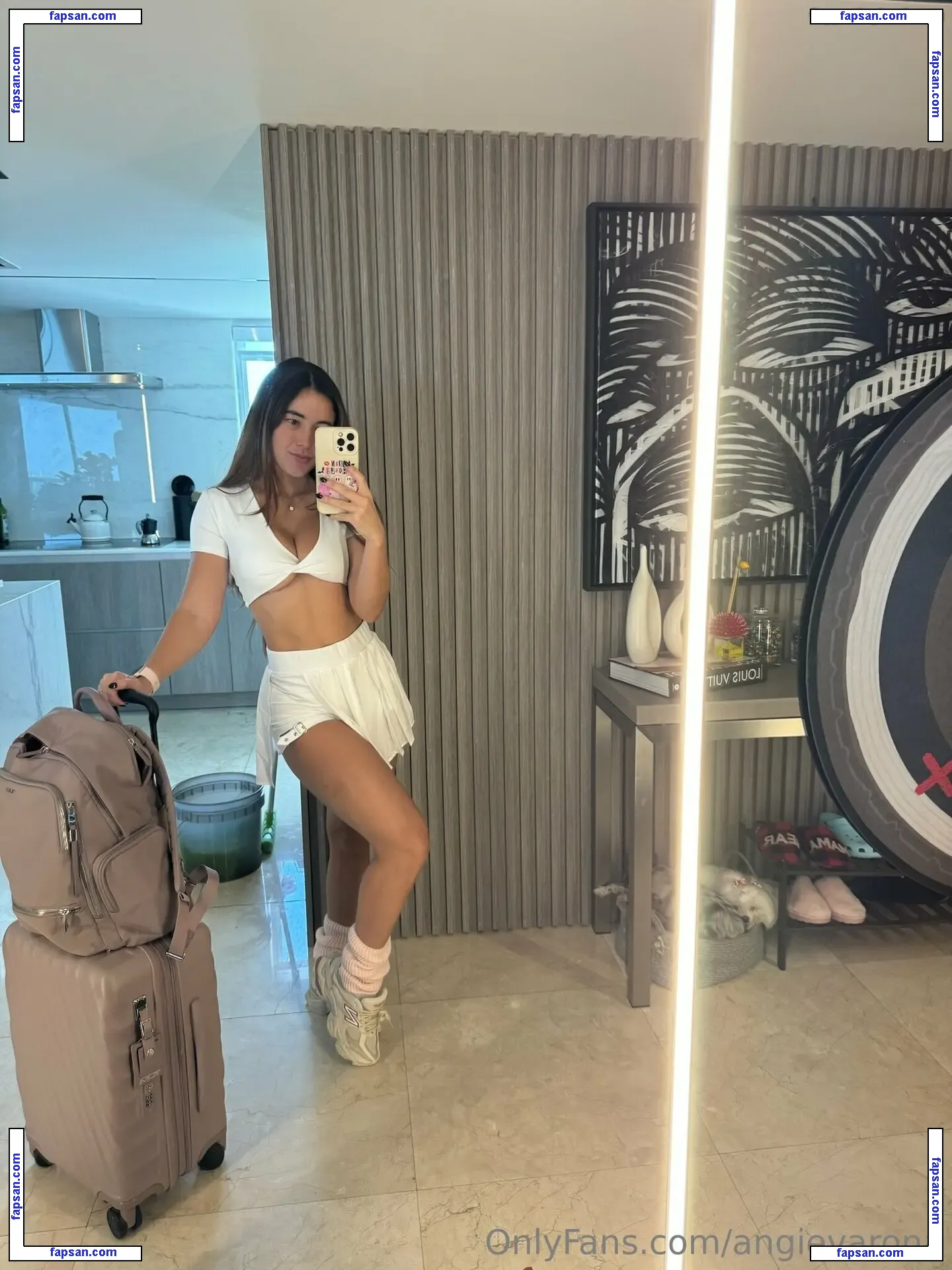 Angie Varona nude photo #0017 from OnlyFans