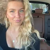 Aniela Leon nude #0111