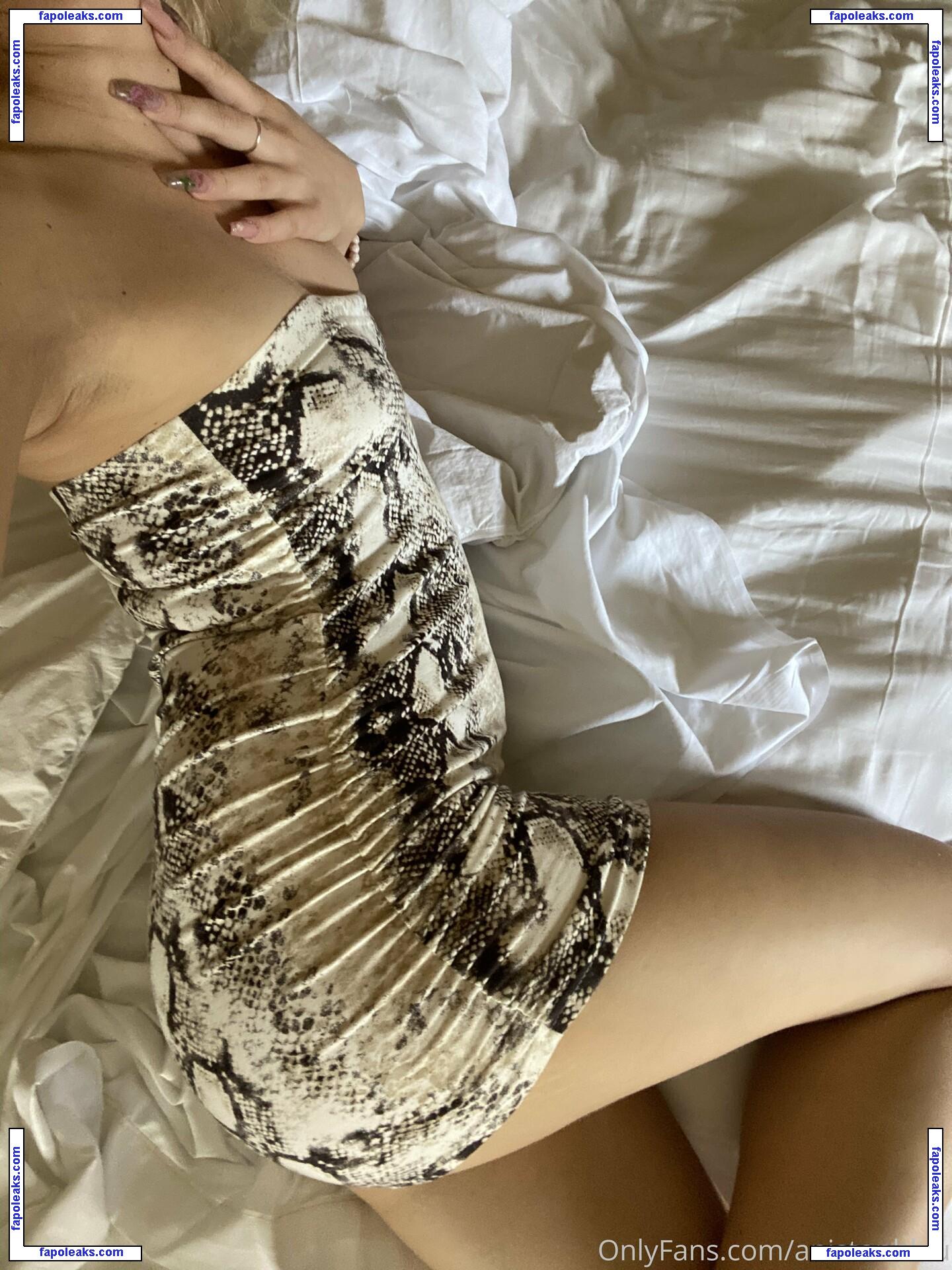 anistonbleu nude photo #0018 from OnlyFans