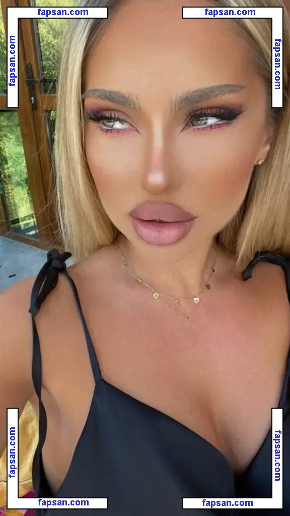 Anisyia nude photo #0121 from OnlyFans