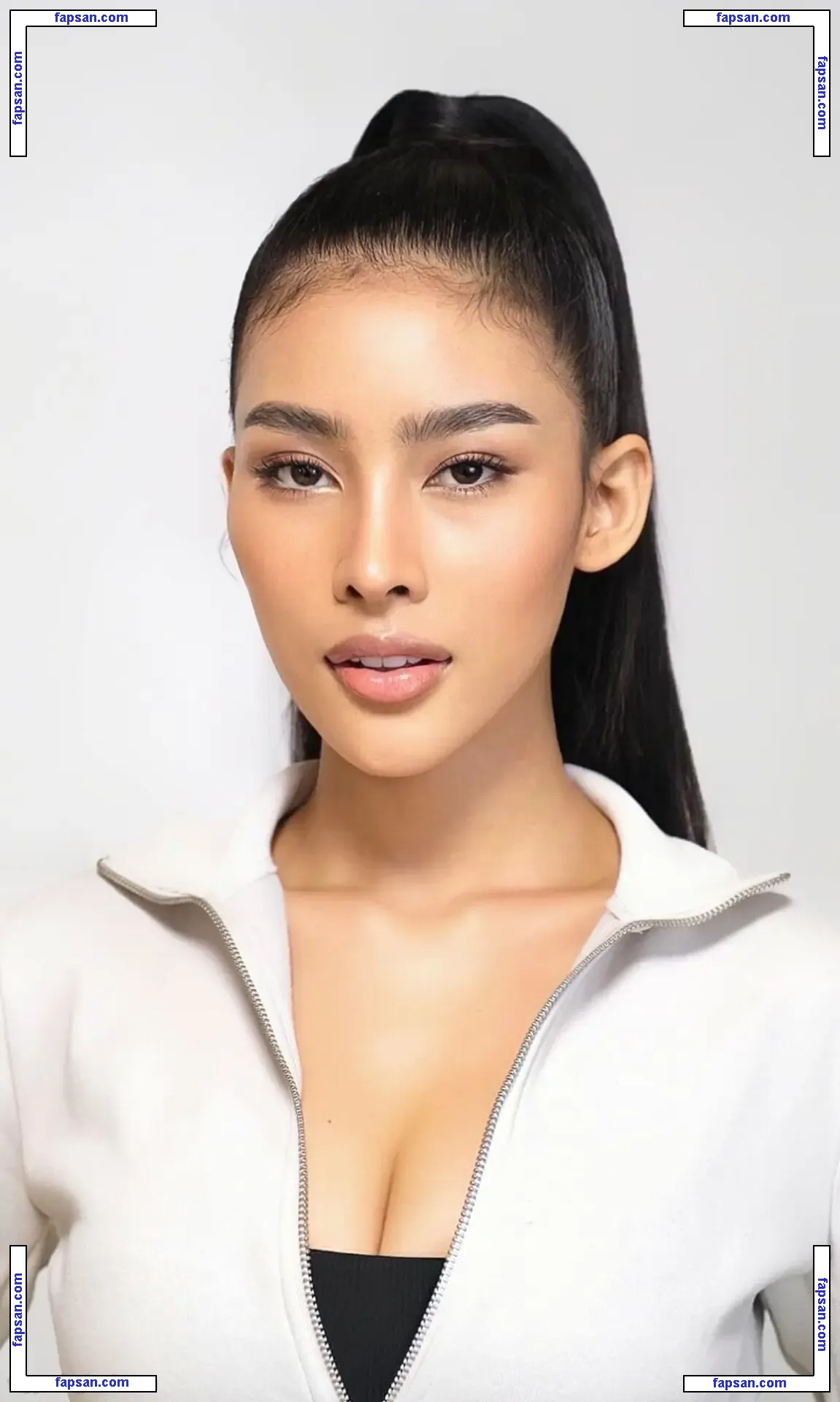 Anita Rose Gomez голая фото #0022 с Онлифанс