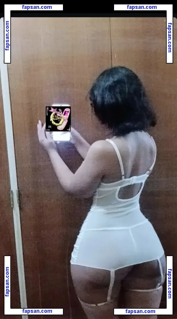 Anitatiwtf_ nude photo #0002 from OnlyFans