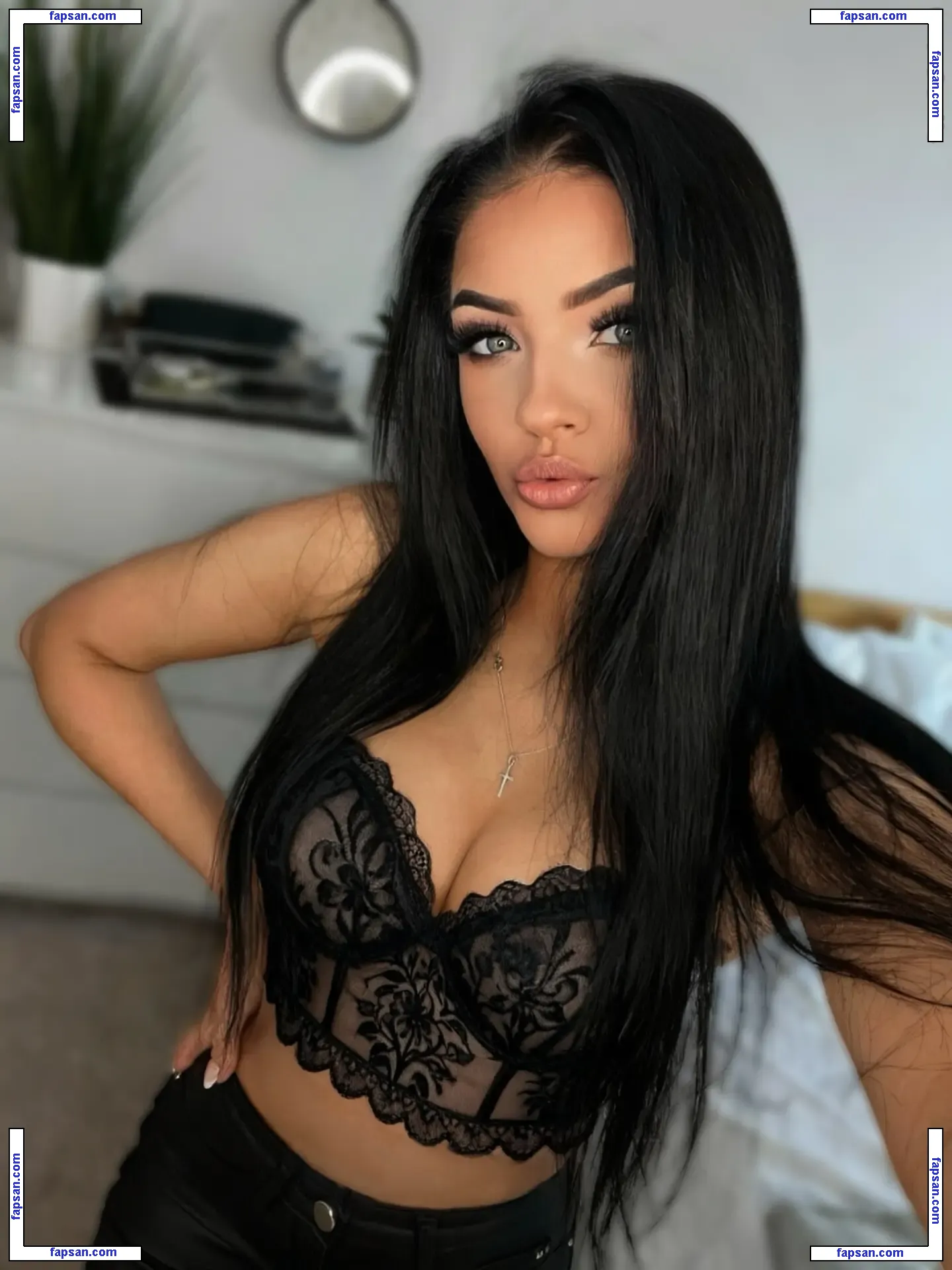 Anitkova nude photo #0022 from OnlyFans