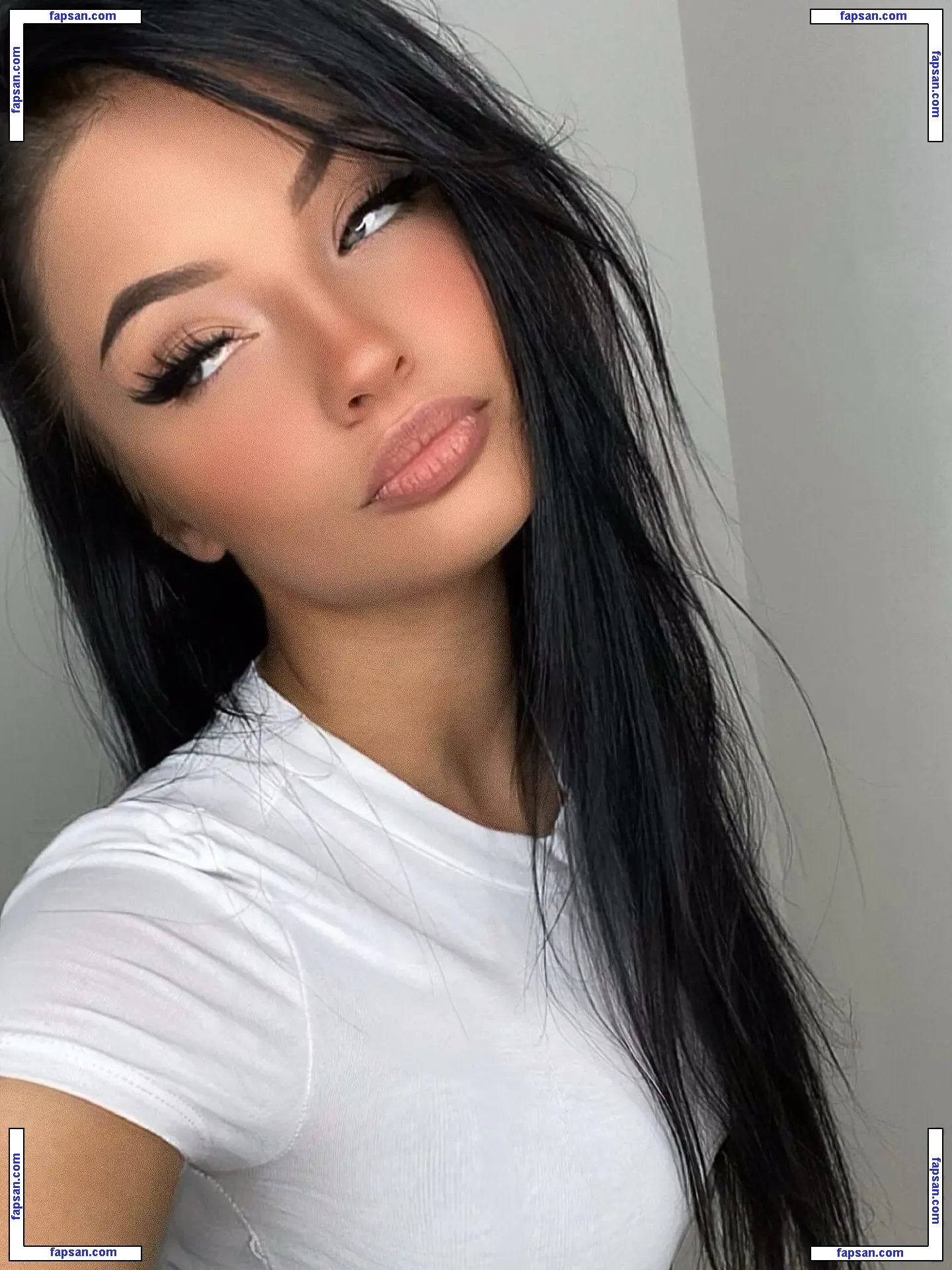 Anitkova nude photo #0028 from OnlyFans