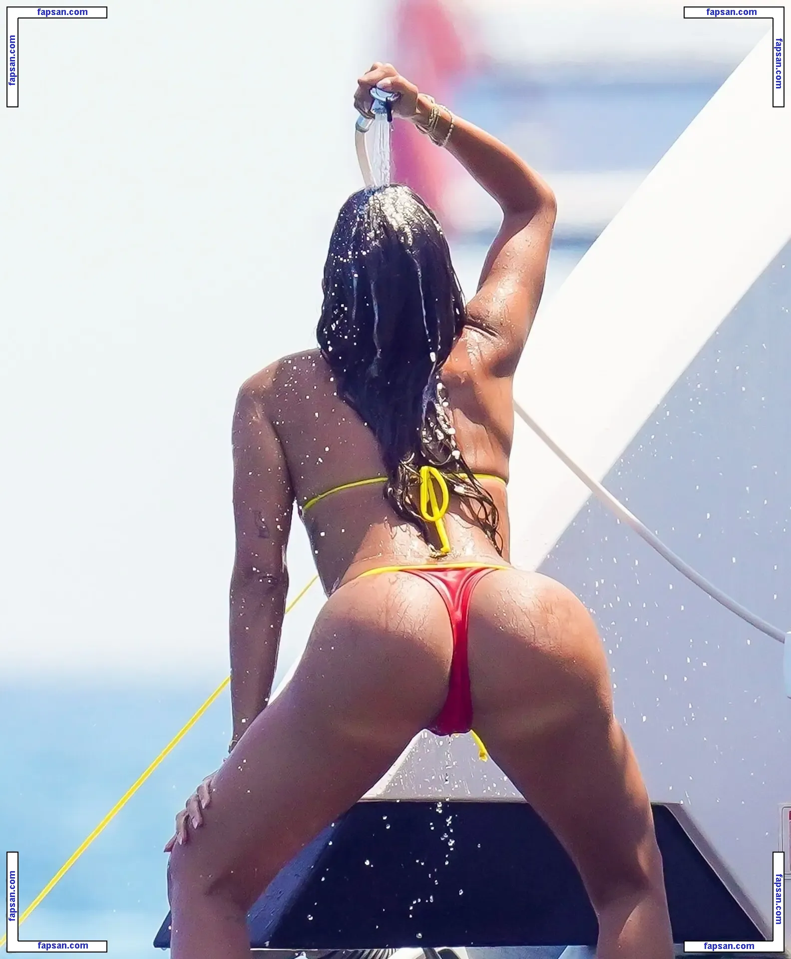 Anitta nude photo #2084 from OnlyFans