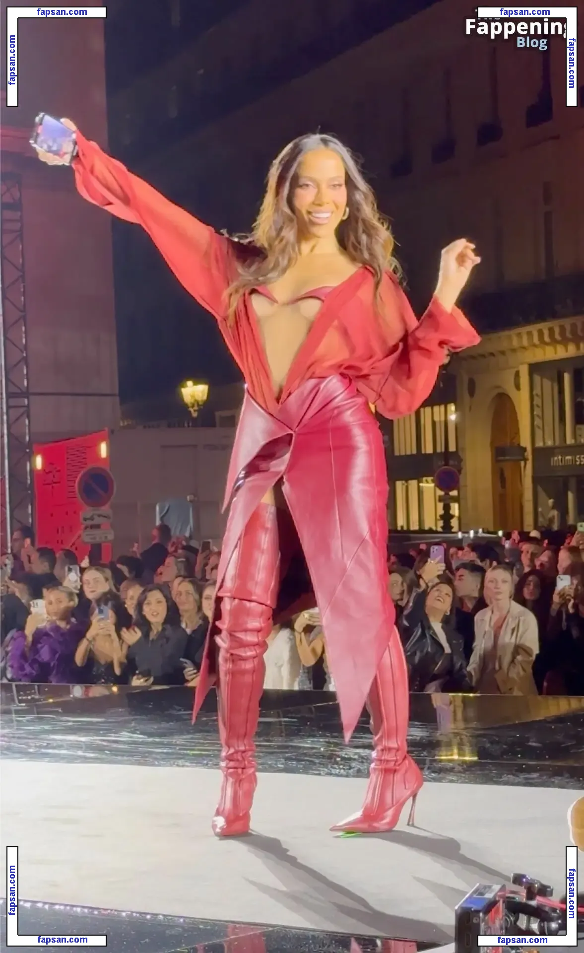 Anitta nude photo #2187 from OnlyFans
