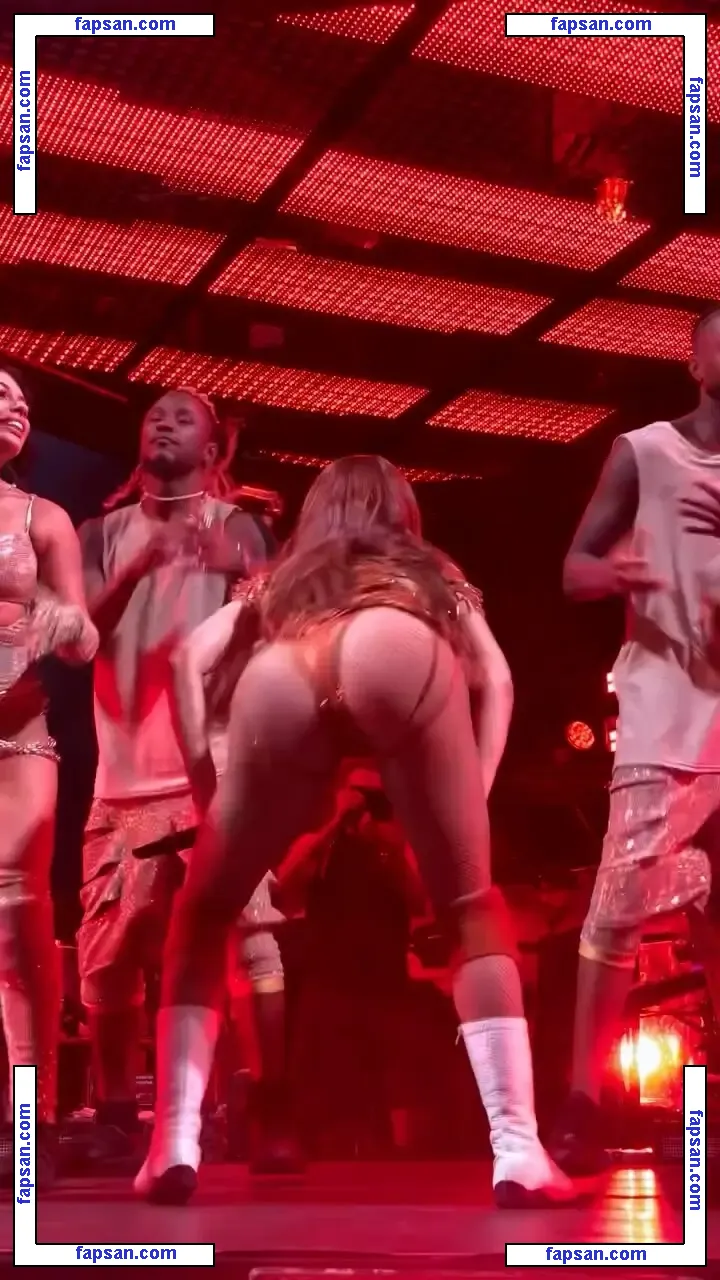 Anitta nude photo #2579 from OnlyFans