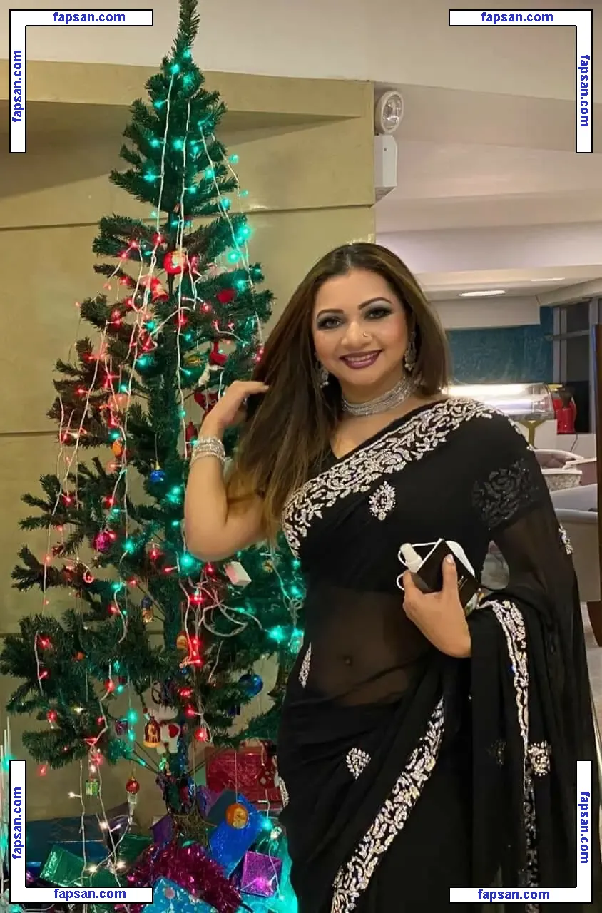 Ankhi Alamgir nude photo #0011 from OnlyFans