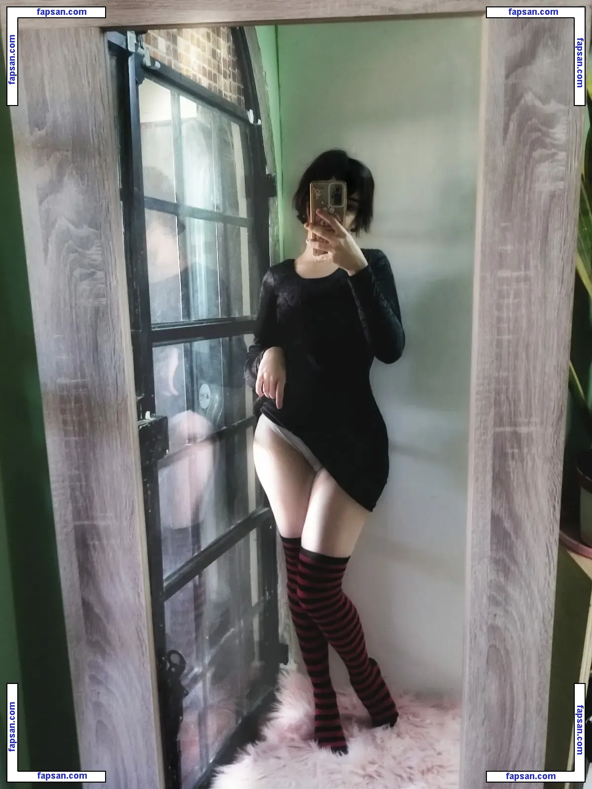 _ann_seal nude photo #0004 from OnlyFans