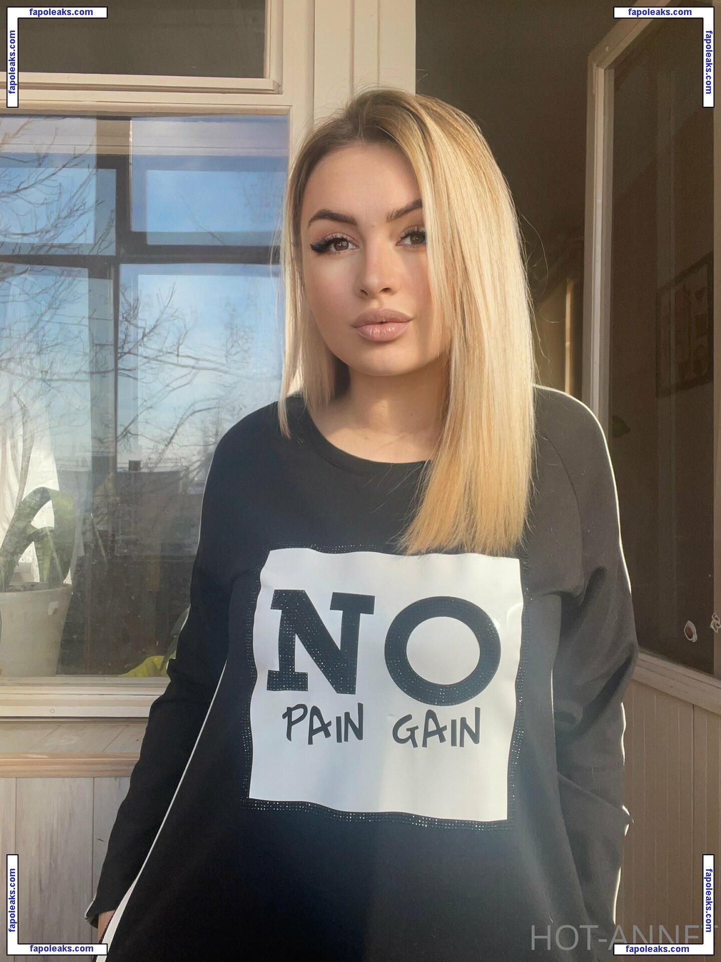 anna_bellla / annabellegurwitch1 nude photo #0007 from OnlyFans