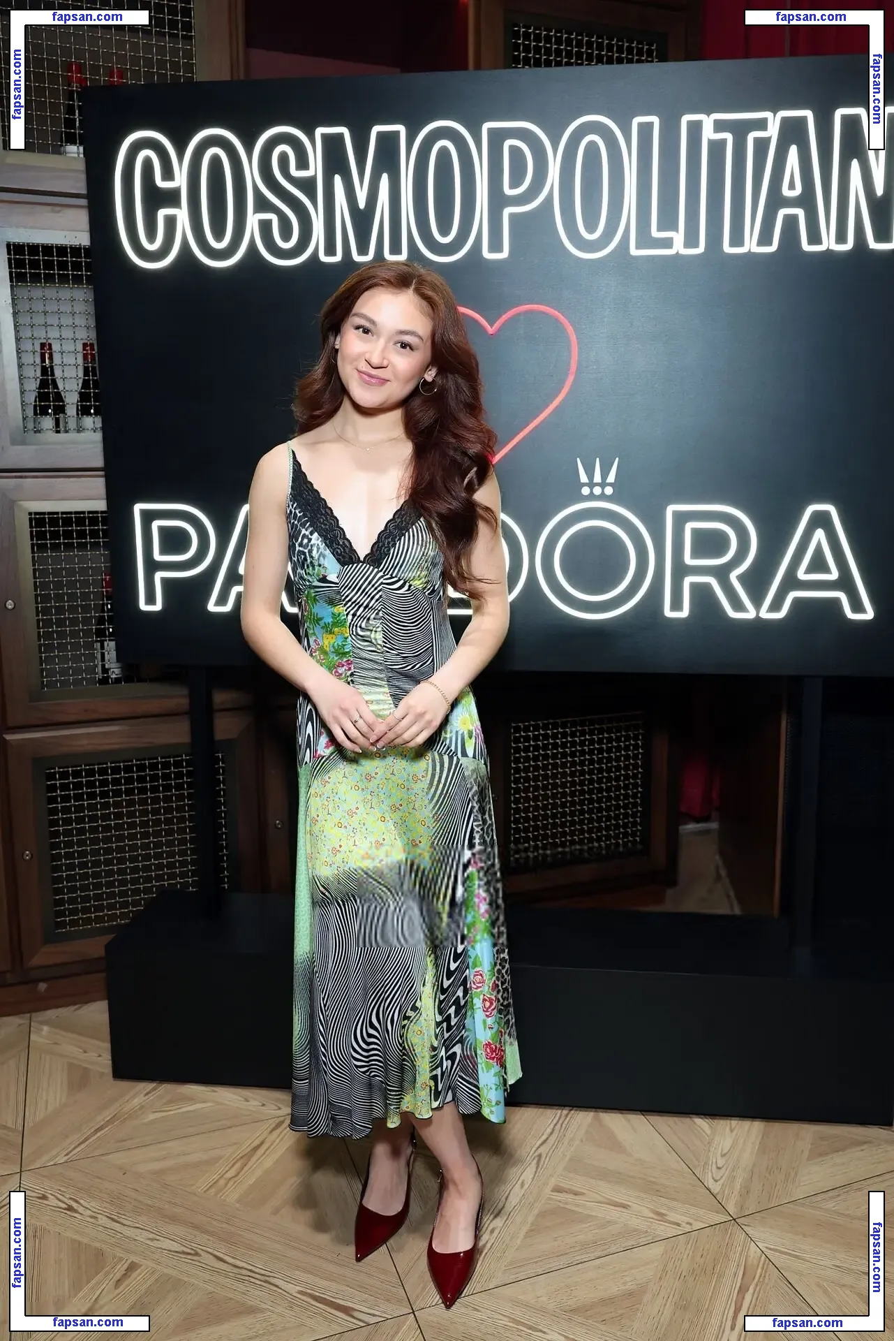 Anna Cathcart nude photo #0058 from OnlyFans