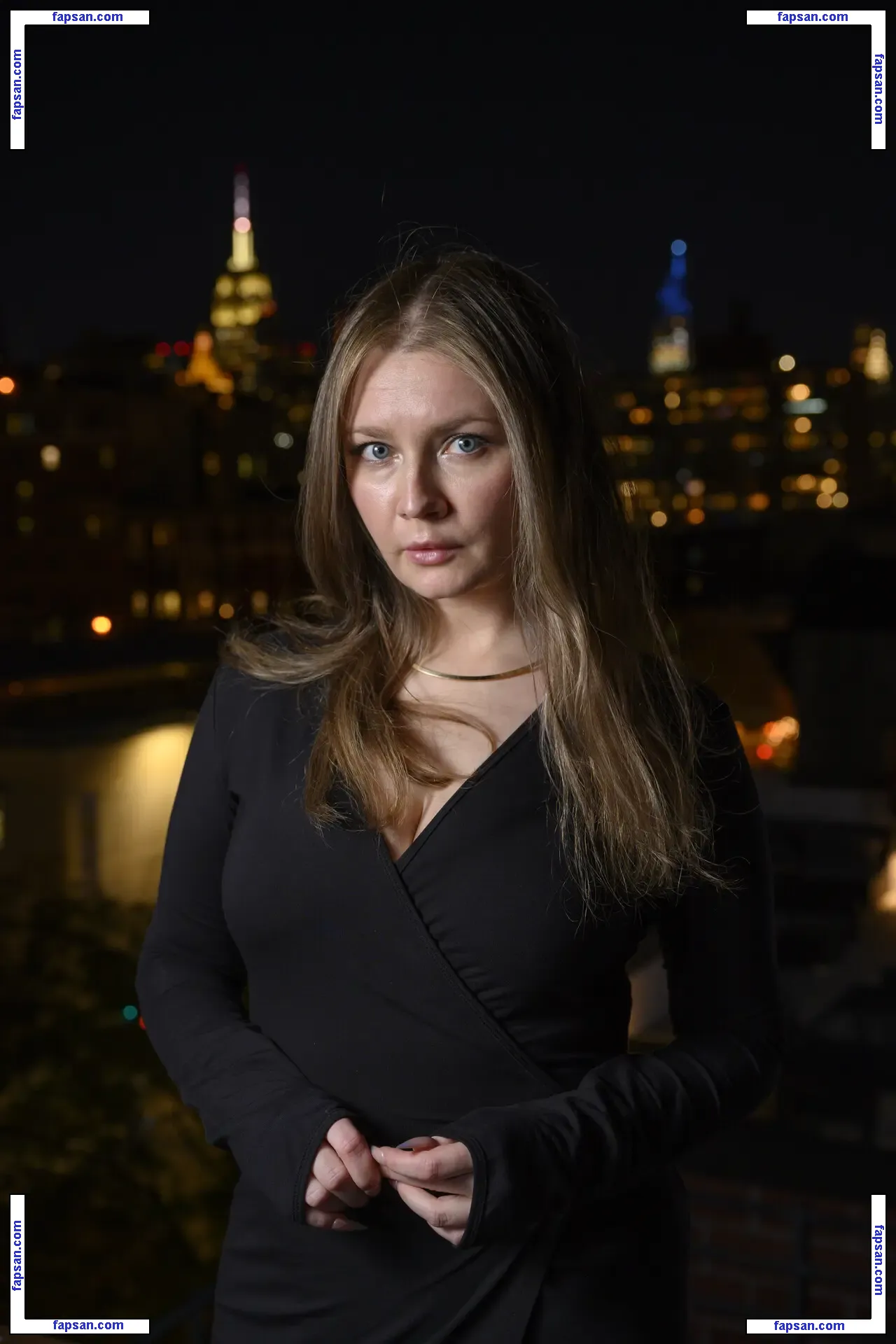 Anna Delvey голая фото #0009 с Онлифанс