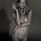 Anna Ewers nude #0021