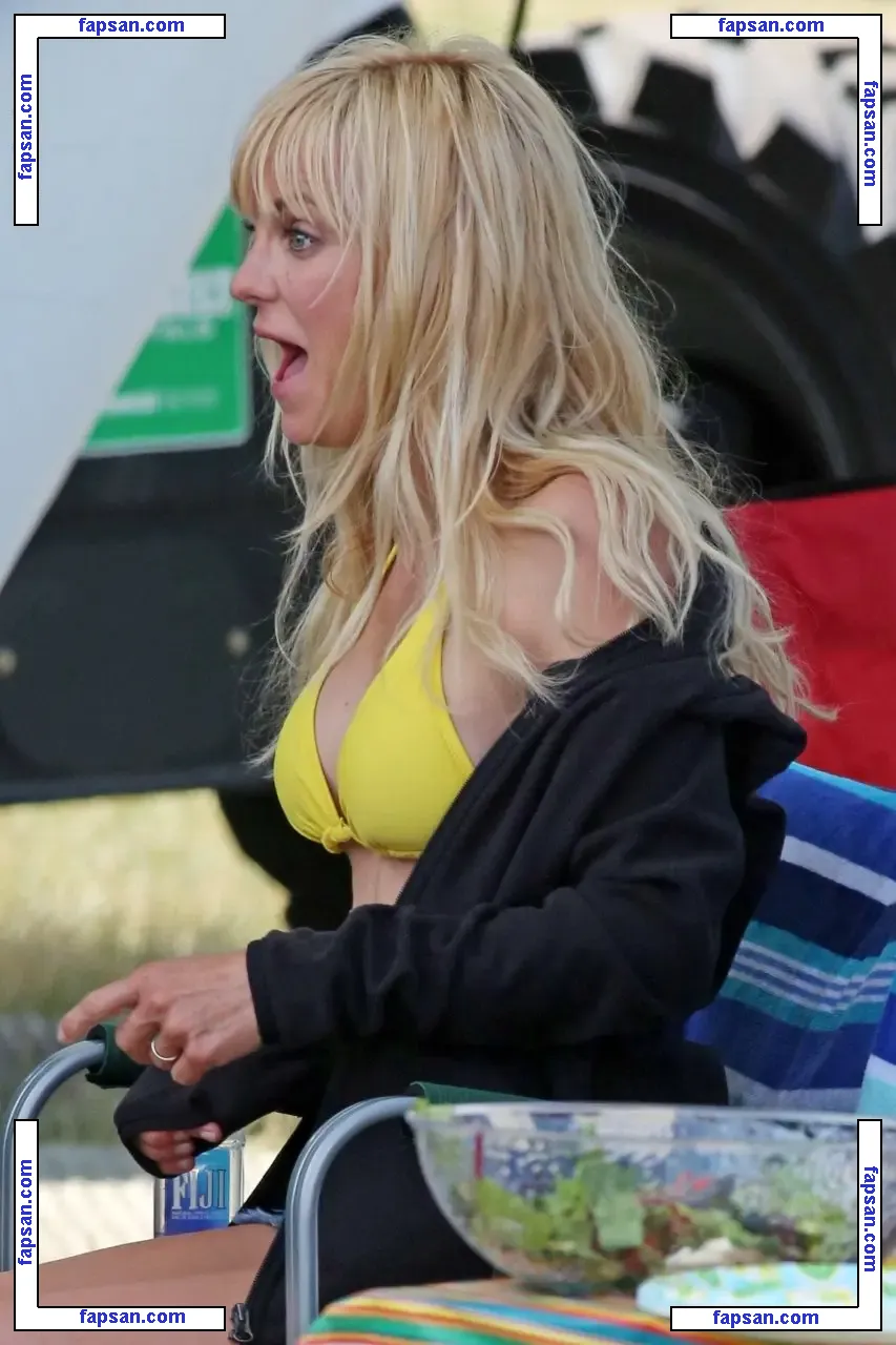 Anna Faris nude photo #0040 from OnlyFans