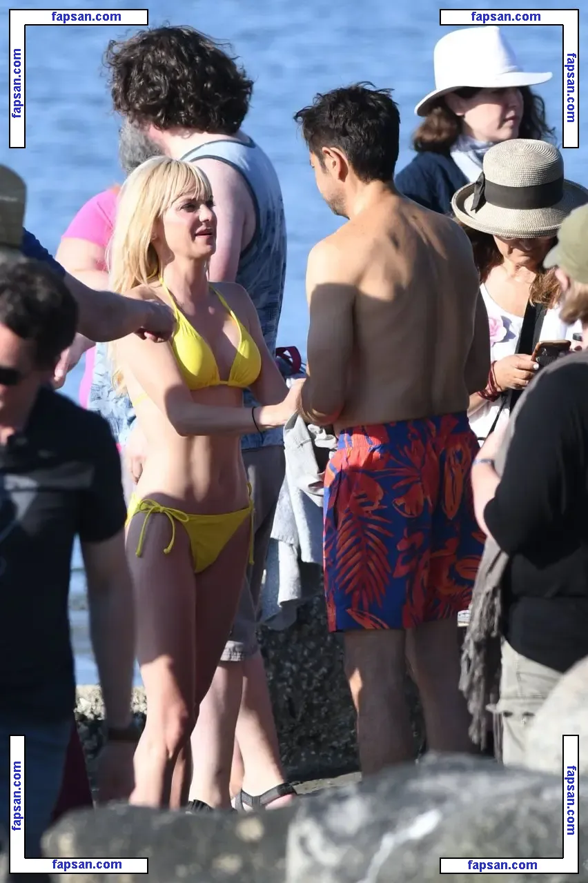 Anna Faris nude photo #0087 from OnlyFans