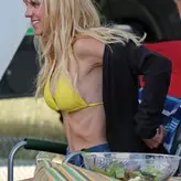 Anna Faris nude #0042