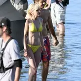 Anna Faris nude #0089