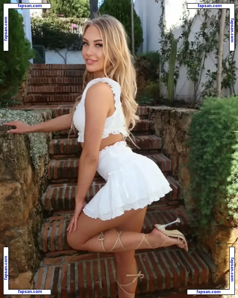 Anna Lore Dana голая фото #0008 с Онлифанс