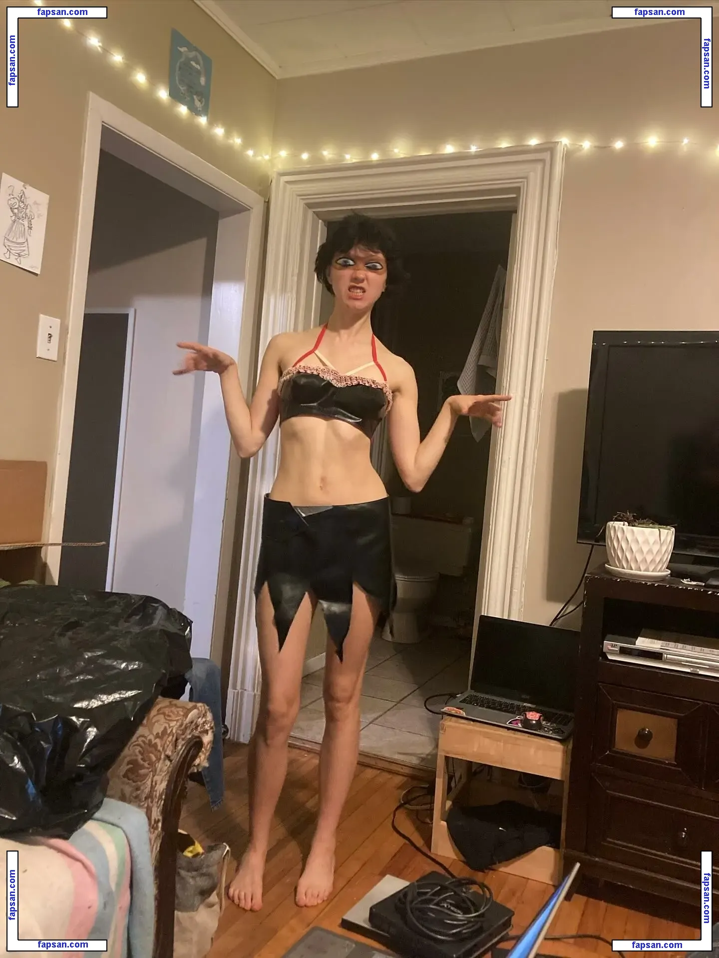 anna_r_yikes голая фото #0003 с Онлифанс