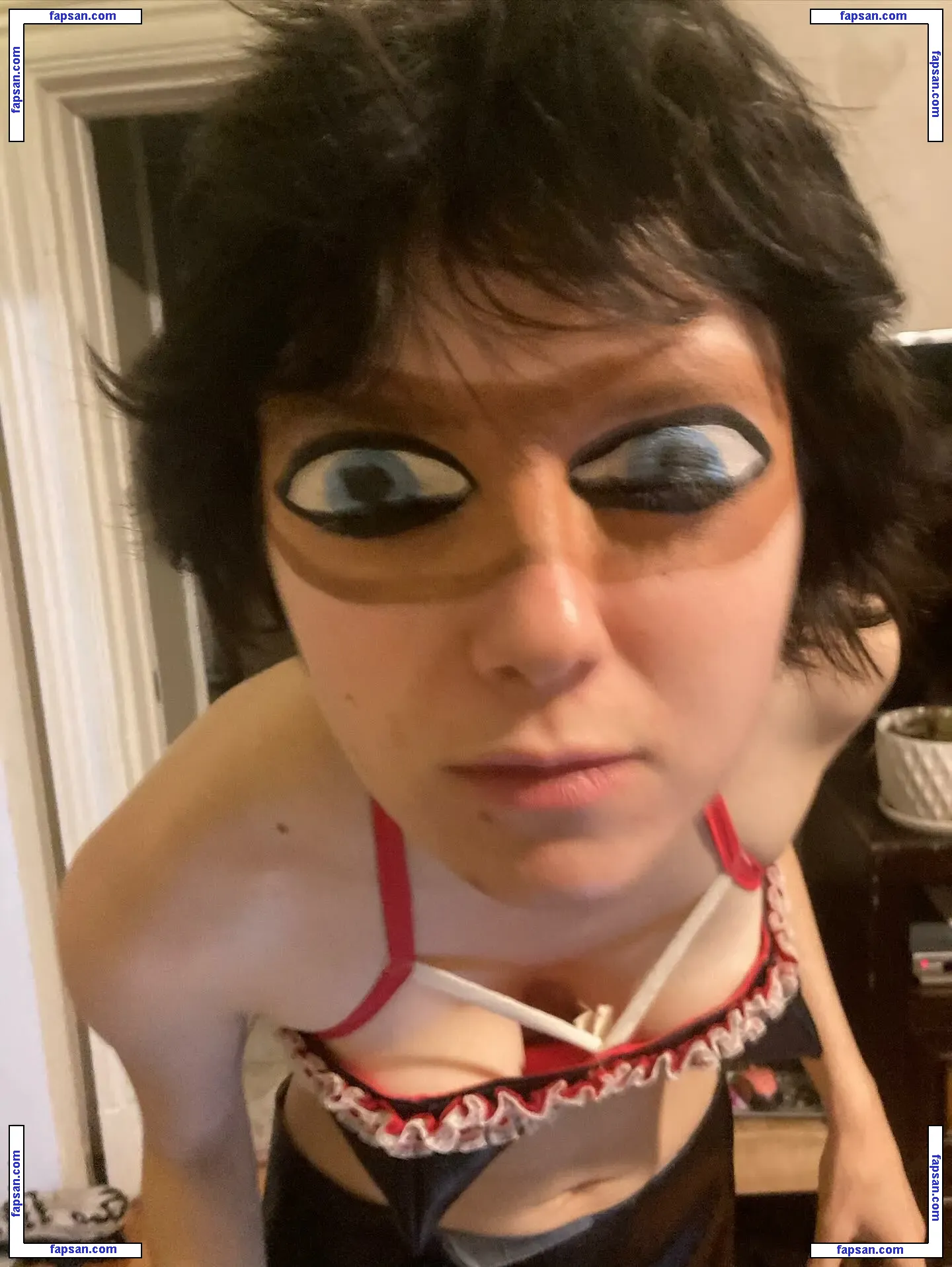 anna_r_yikes голая фото #0005 с Онлифанс