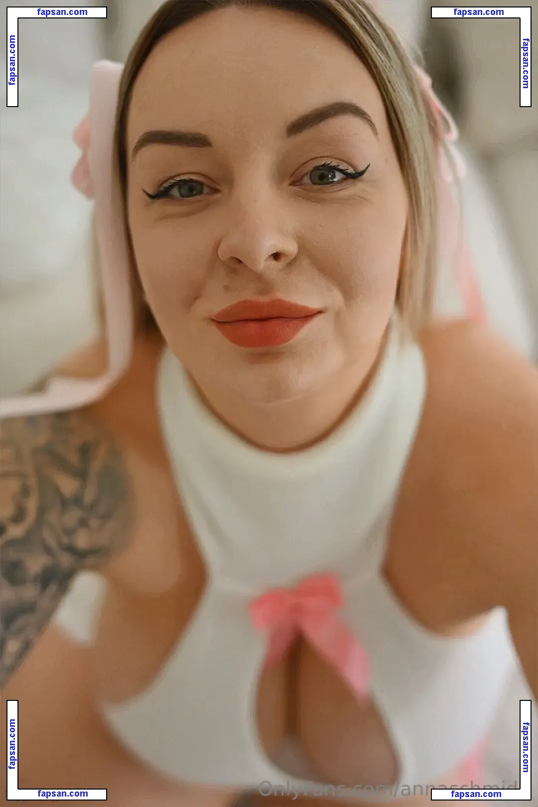 Anna Schmidt nude photo #0177 from OnlyFans