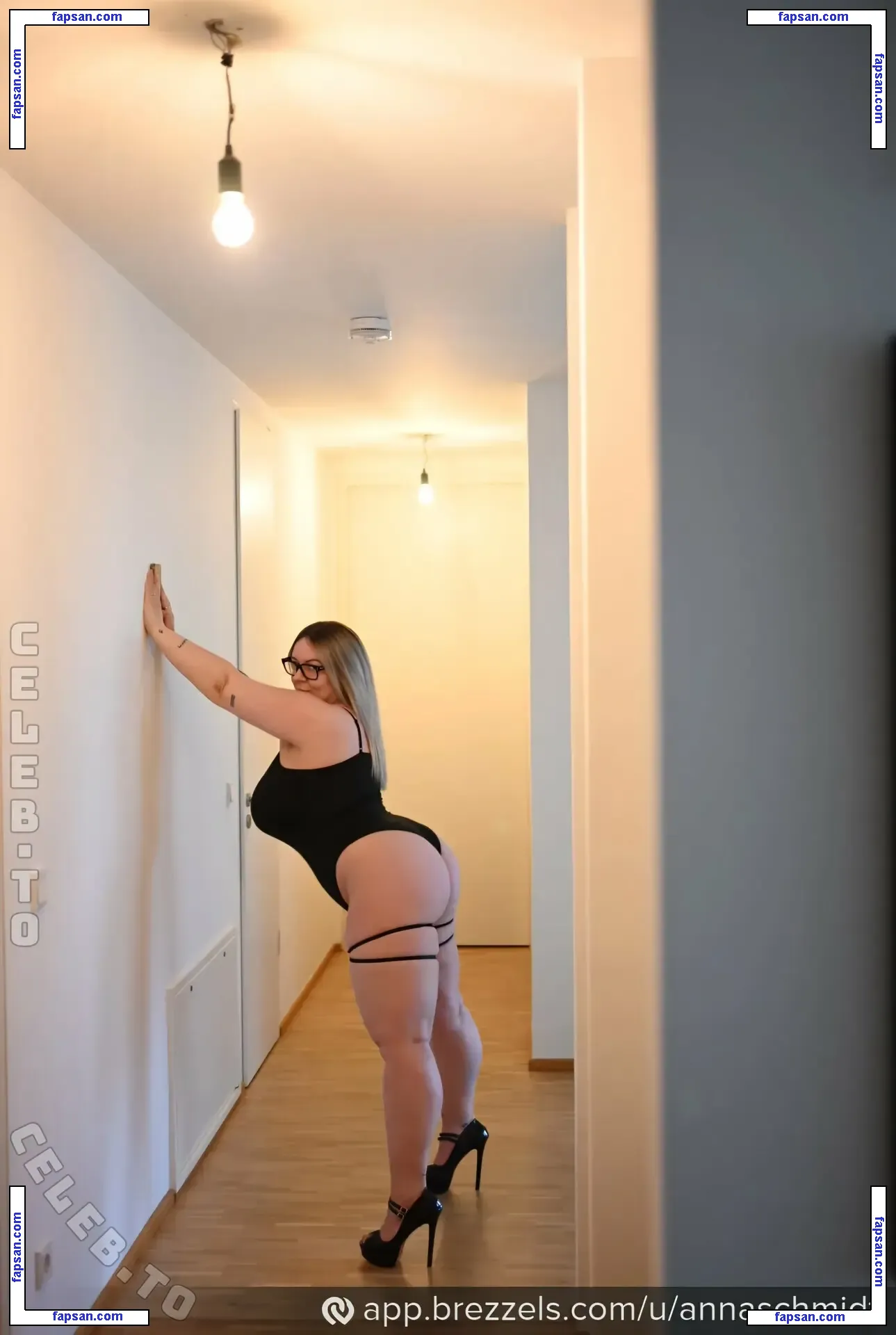 Anna Schmidt голая фото #0212 с Онлифанс