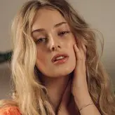 Anna Van Patten голая #0010