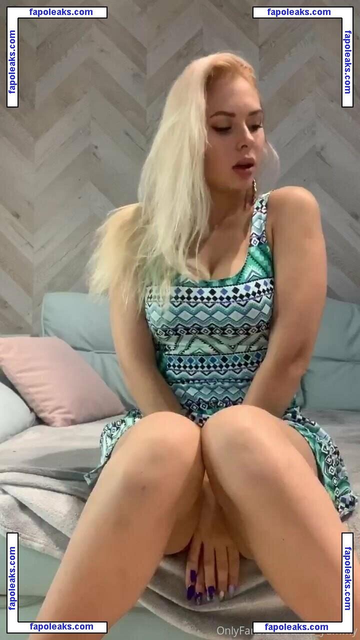anna_yummy nude photo #0031 from OnlyFans