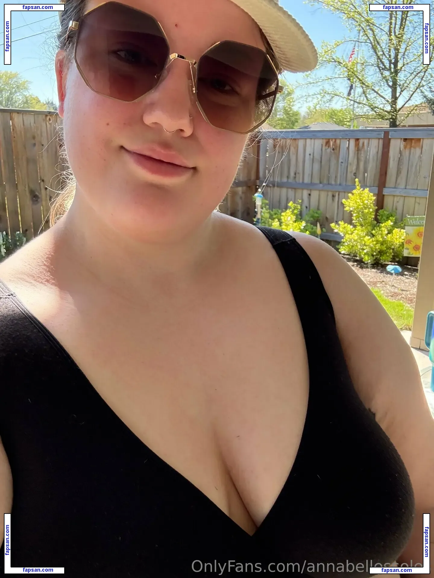annabellessoles nude photo #0035 from OnlyFans