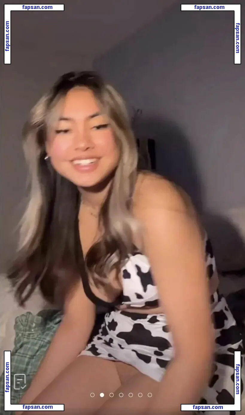Annaliseom nude photo #0004 from OnlyFans