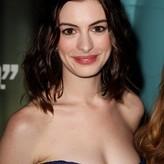 Anne Hathaway голая #0403