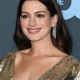 Anne Hathaway голая #0579