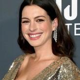 Anne Hathaway голая #0585