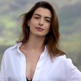 Anne Hathaway голая #0691