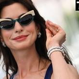 Anne Hathaway голая #1128