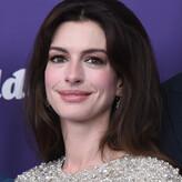 Anne Hathaway голая #1392