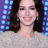 Anne Hathaway голая #1396