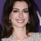 Anne Hathaway голая #1401