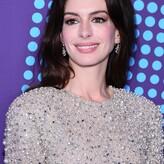 Anne Hathaway голая #1403