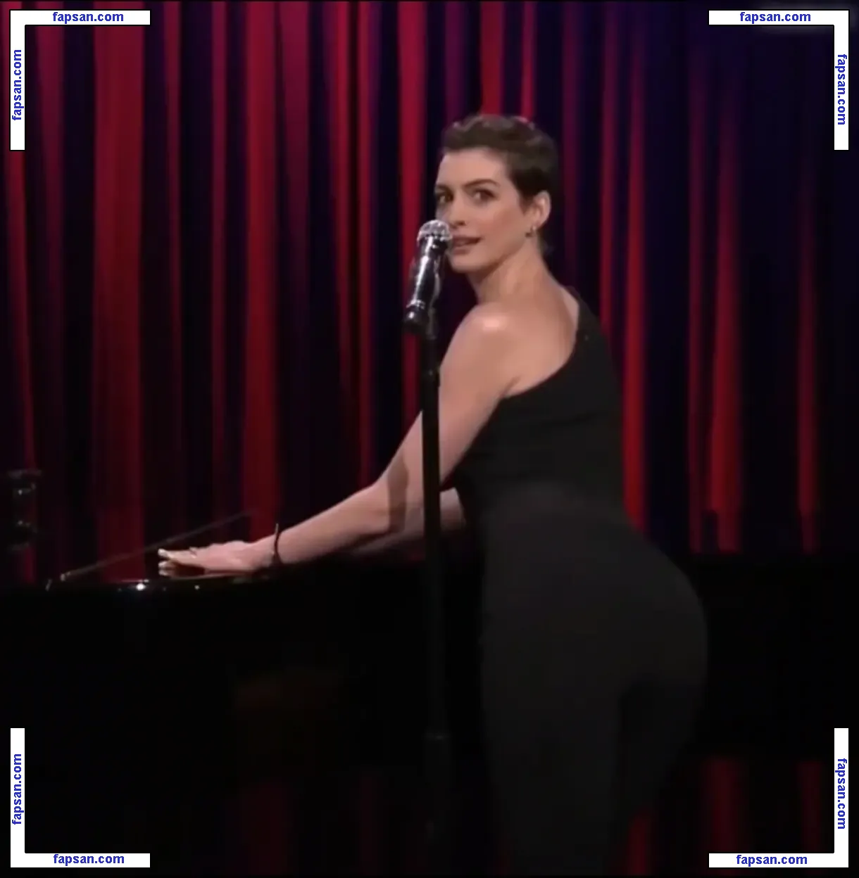 Anne Hathaway nude photo #2130 from OnlyFans