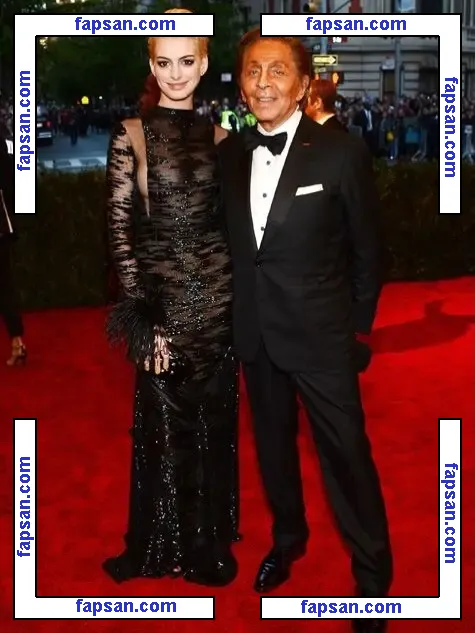 Anne Hathaway голая фото #2257 с Онлифанс