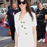 Anne Hathaway голая #2048