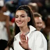 Anne Hathaway голая #2203