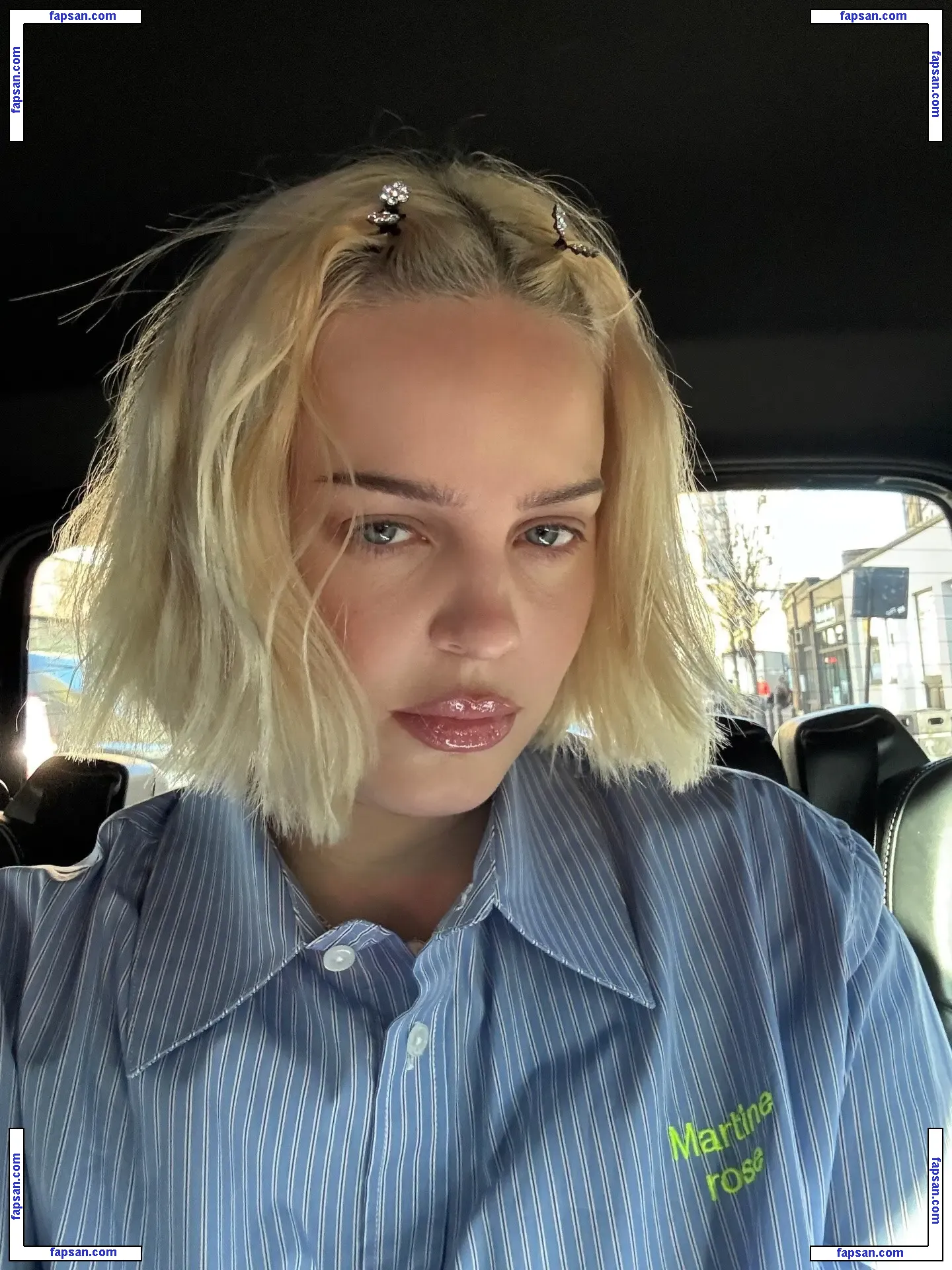 Annemarie nude photo #0115 from OnlyFans