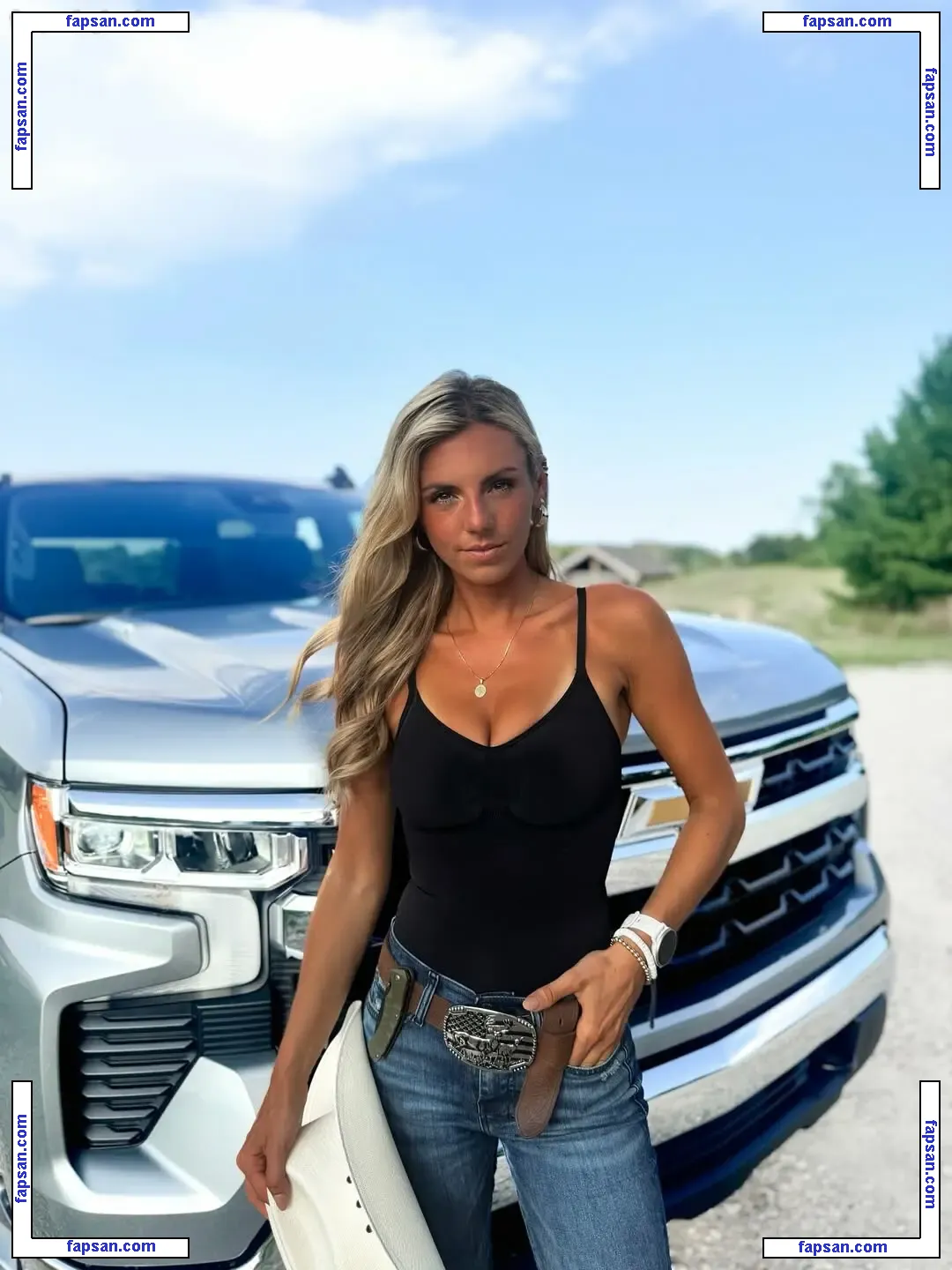 Annie Agar nude photo #0109 from OnlyFans