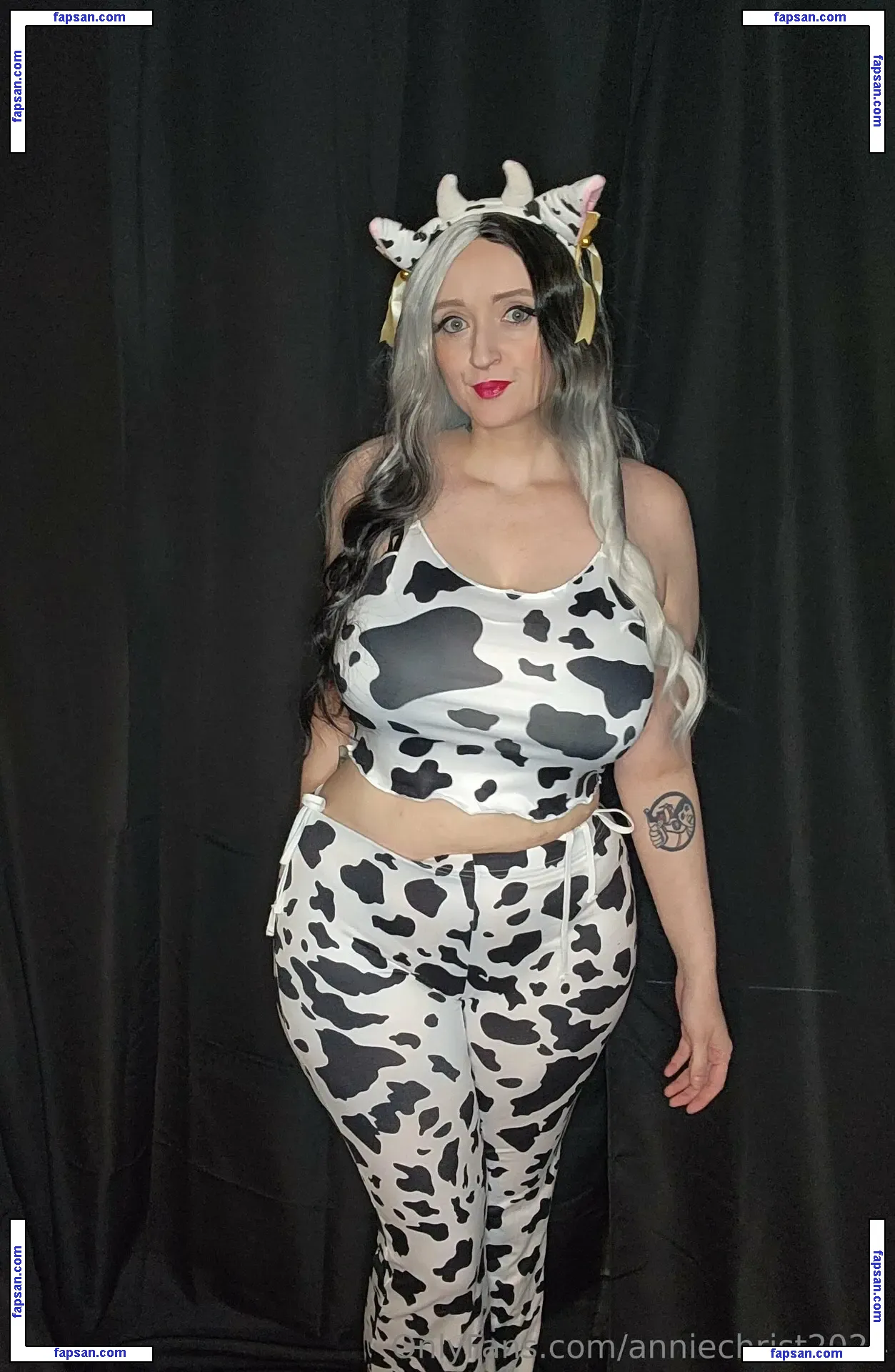 Annie Christ nude photo #0034 from OnlyFans