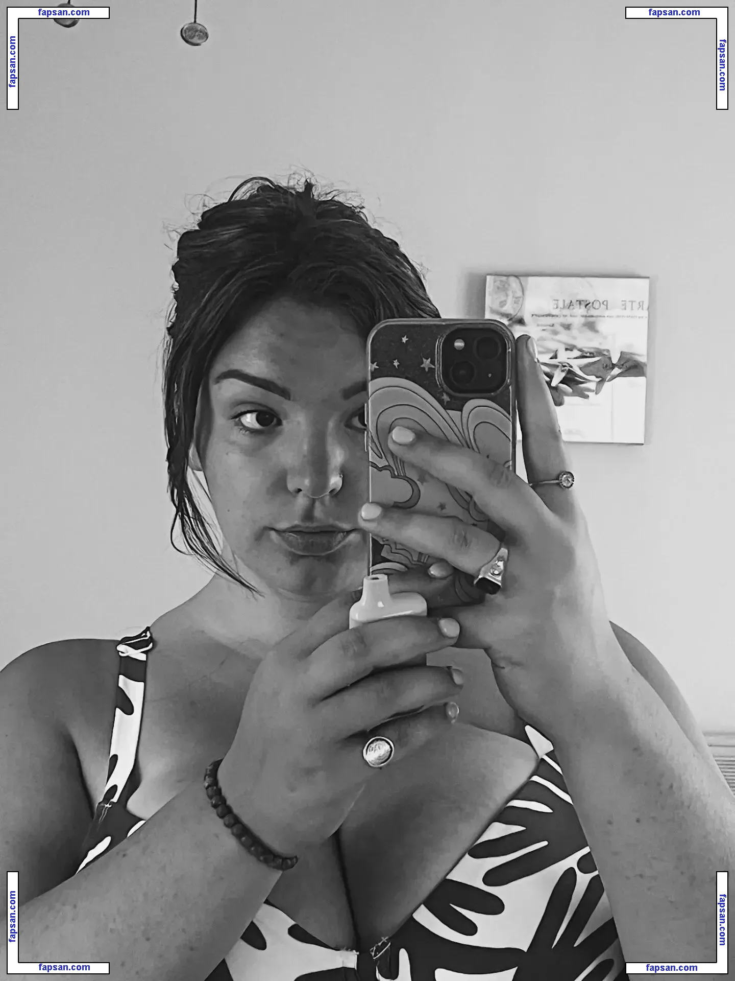 Annie Elliot nude photo #0009 from OnlyFans